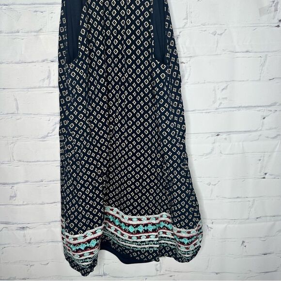 THML petite large dress - Picture 4 of 6